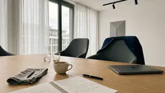 Vier Sätze, die im Bewerbungsgespräch Vertrauen kosten – und wie du sie souveräner formulierst