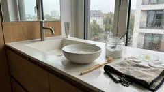 So bringst du angelaufenen Modeschmuck mit sanften Hausmitteln wieder zum Glänzen