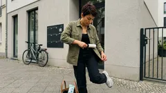 Diese 3 Kleidungsstücke wirken schnell „billig“ – und 5 Eleganz-Fehler, die viele übersehen