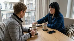 Grenzen setzen – und plötzlich ist es still: Was diese neue Ruhe über Beziehungen verrät